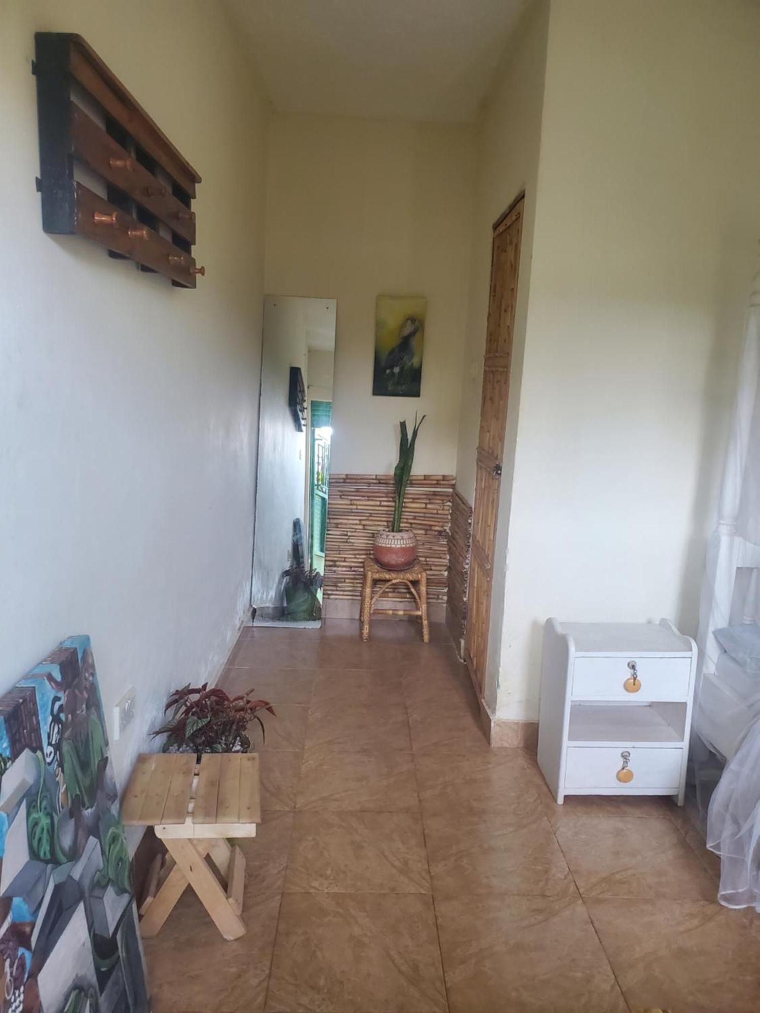 Gaia Eco Hub Bnb Fort Portal Exterior foto