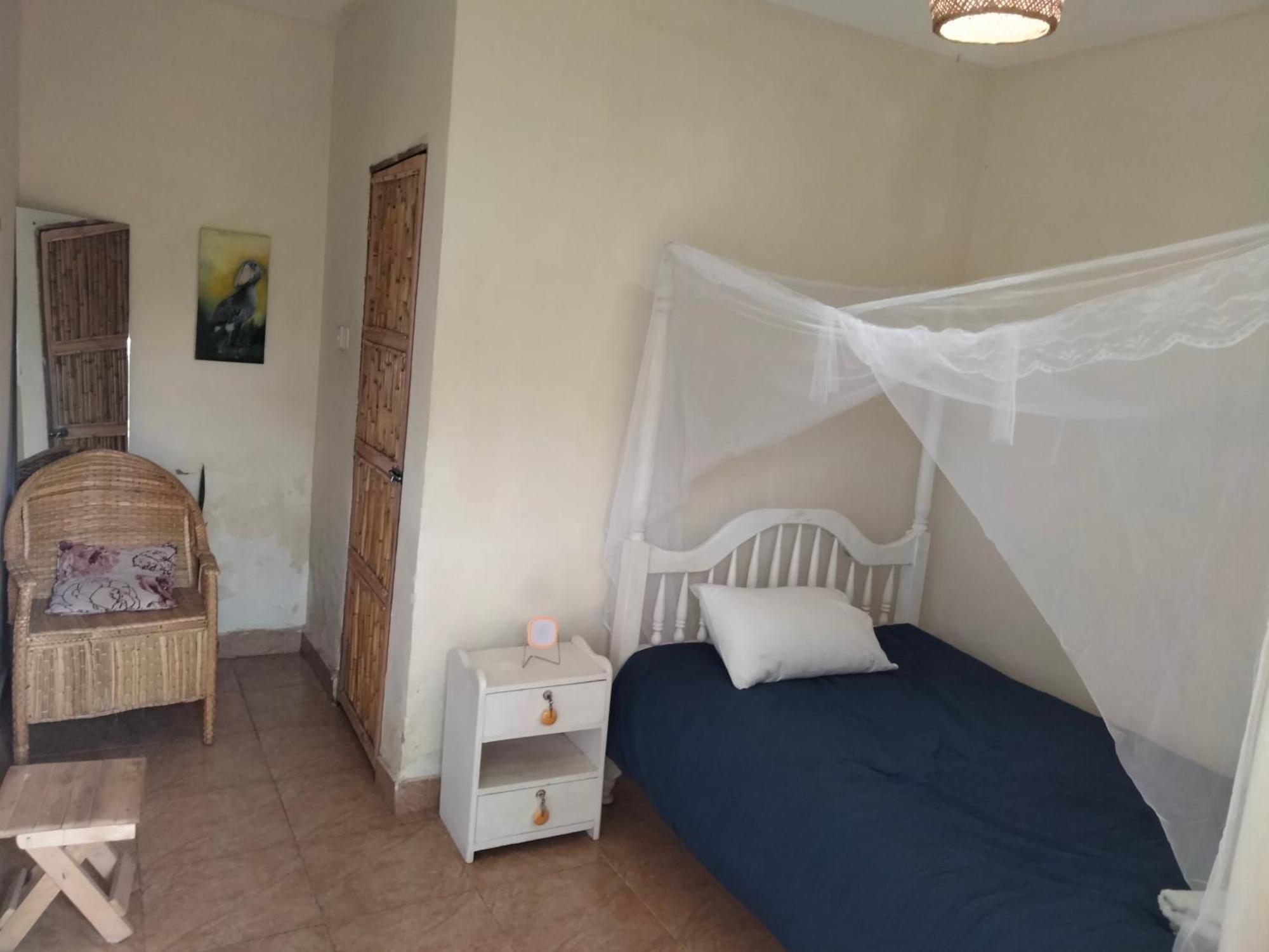 Gaia Eco Hub Bnb Fort Portal Exterior foto