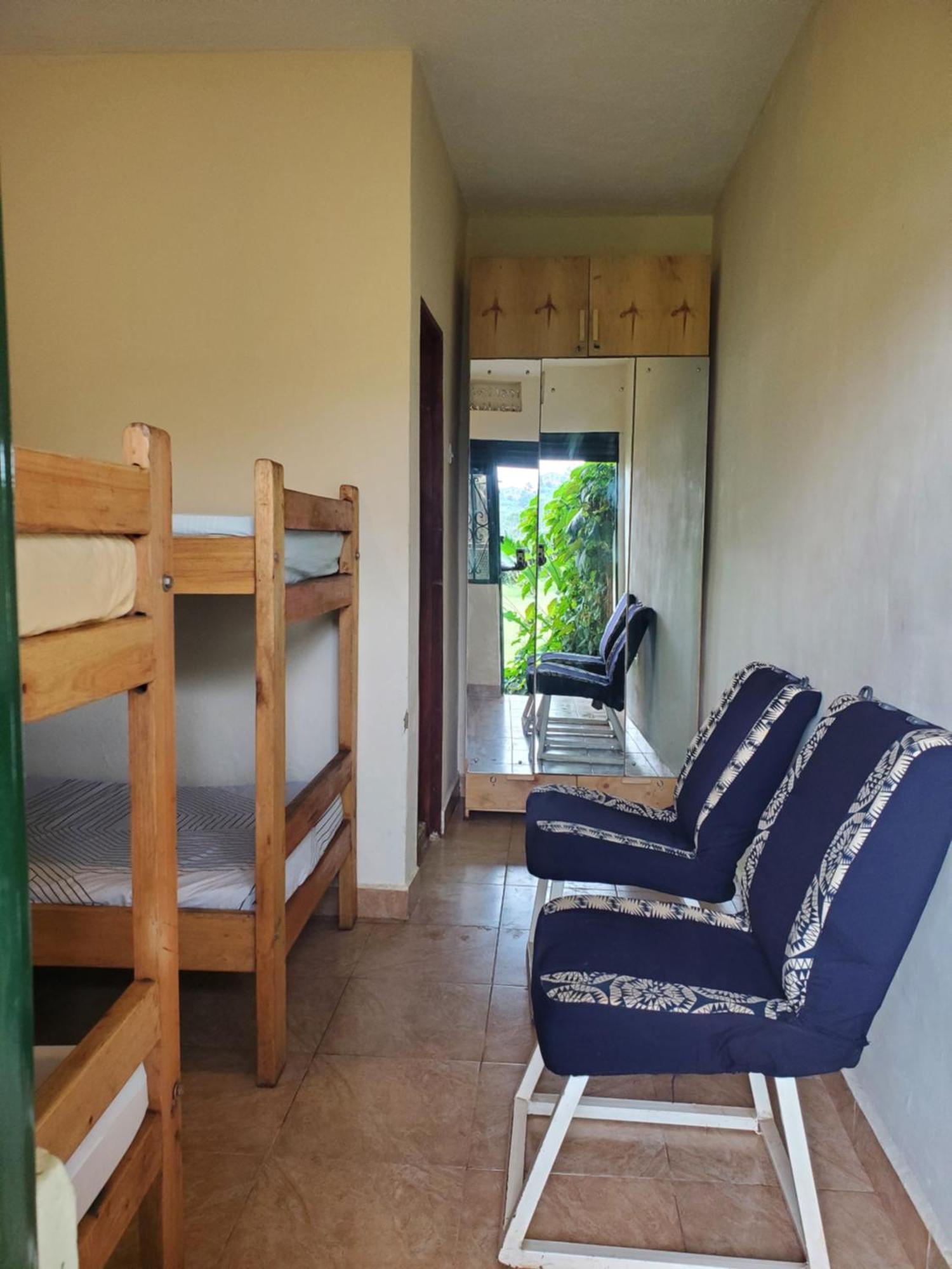 Gaia Eco Hub Bnb Fort Portal Exterior foto